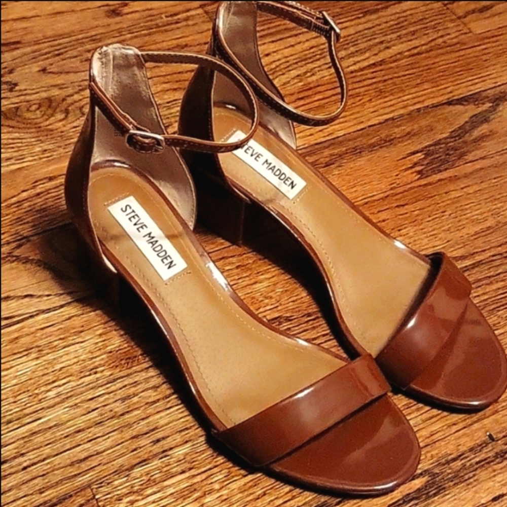Steve Madden Brown Patent Leather Irene Sandal Size 8